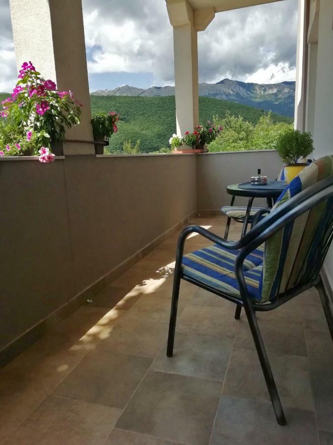 Mirta Apartments Family Farm Budva Exterior photo